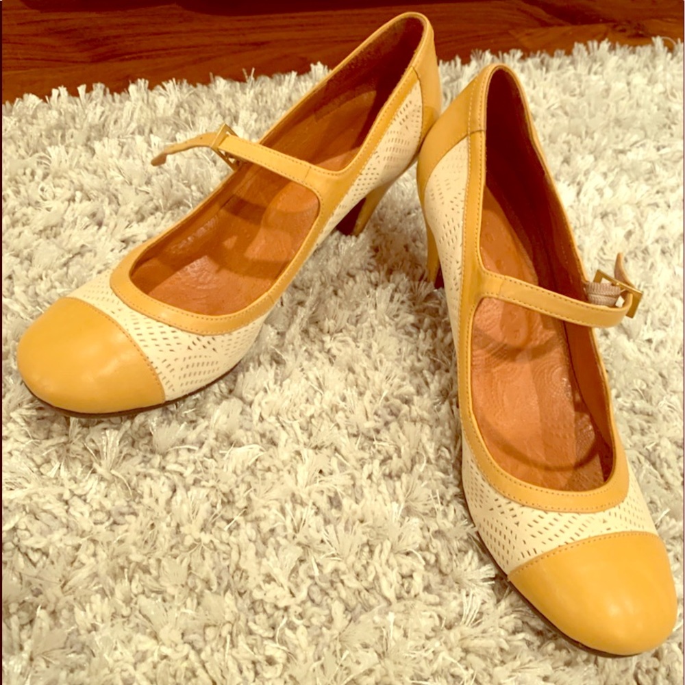 Vintage shoes